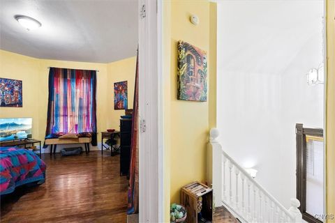 Tiny photo for 945 Oak Street, Syracuse, NY 13203 (MLS # S1655410)