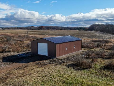 Vacant Land For Sale - 37002 Nys Rte 12 E<br/> Clayton, NY 13624