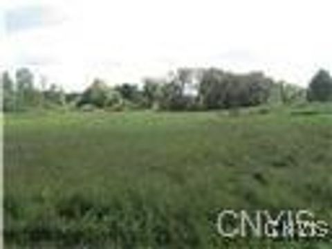 MLS: S1587617