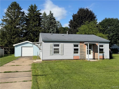Homes For Sale - 35 Bakeman Street<br/> Oswego County, Fulton, NY 13069