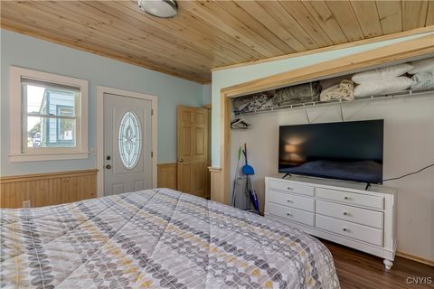 Tiny photo for 216 Frontenac Boulevard, Clayton, NY 13624 (MLS # S1656192)