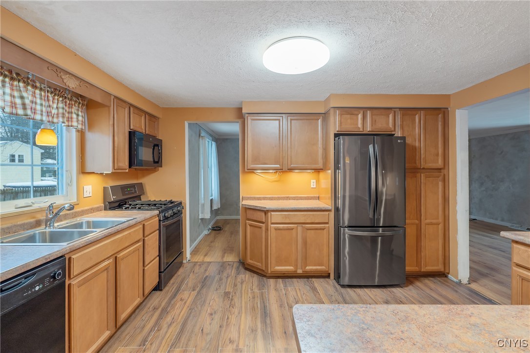112 Teaslewood Lane, Manlius, New York image 17
