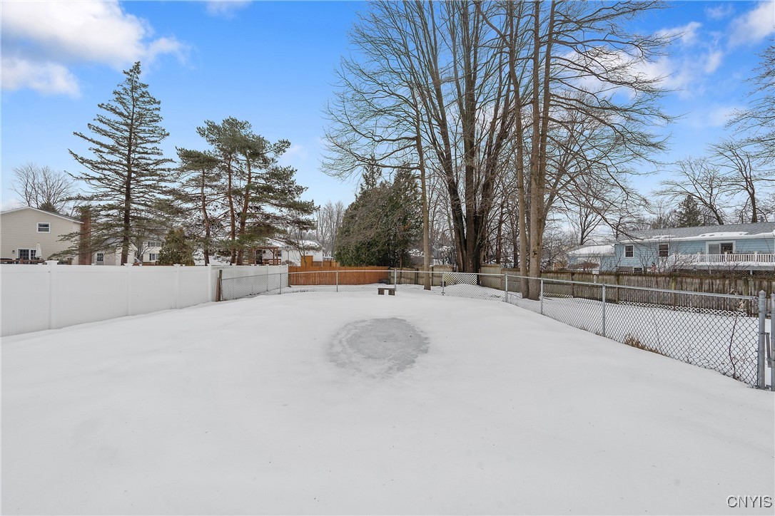 112 Teaslewood Lane, Manlius, New York image 36