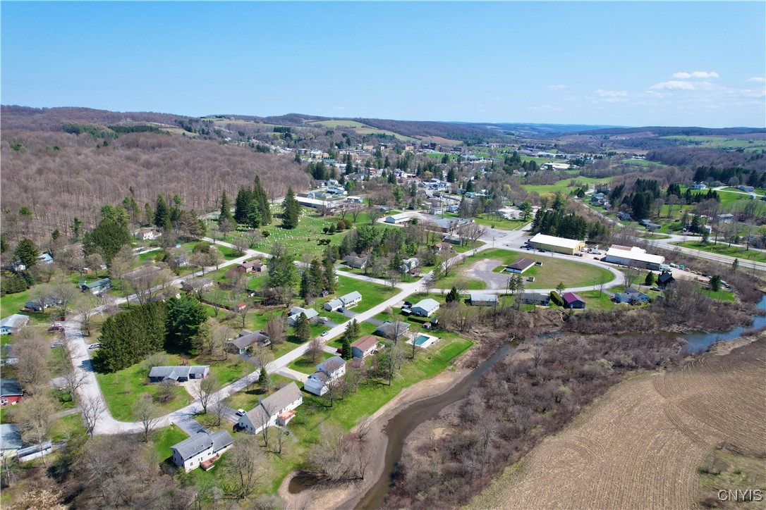 27 Cambridge Avenue, Eaton, New York image 9