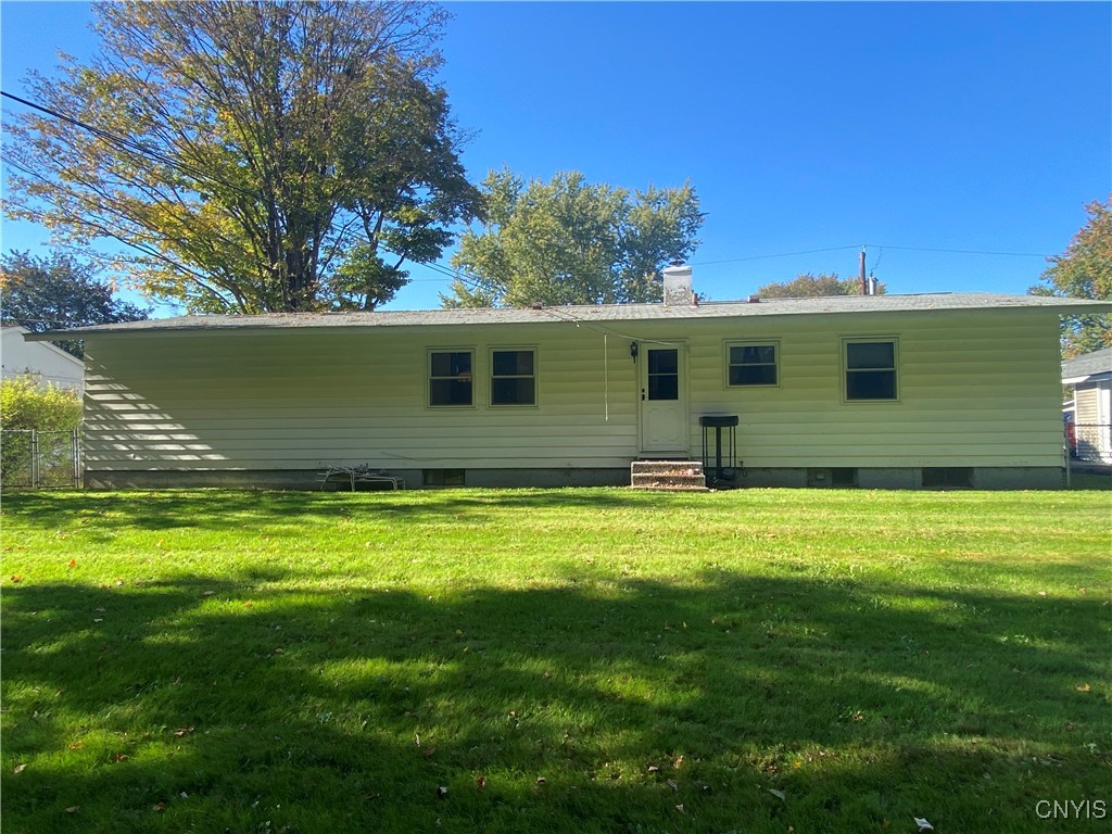 30 Cedarbrook Crescent