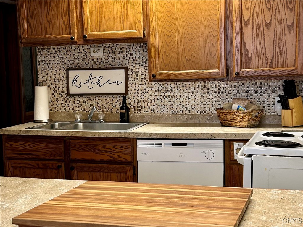 5117 Elmwood Road, Forestport, New York image 4