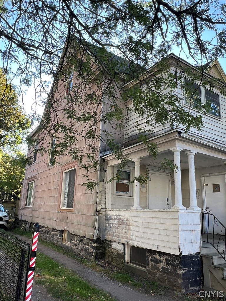 4519 S Salina Street