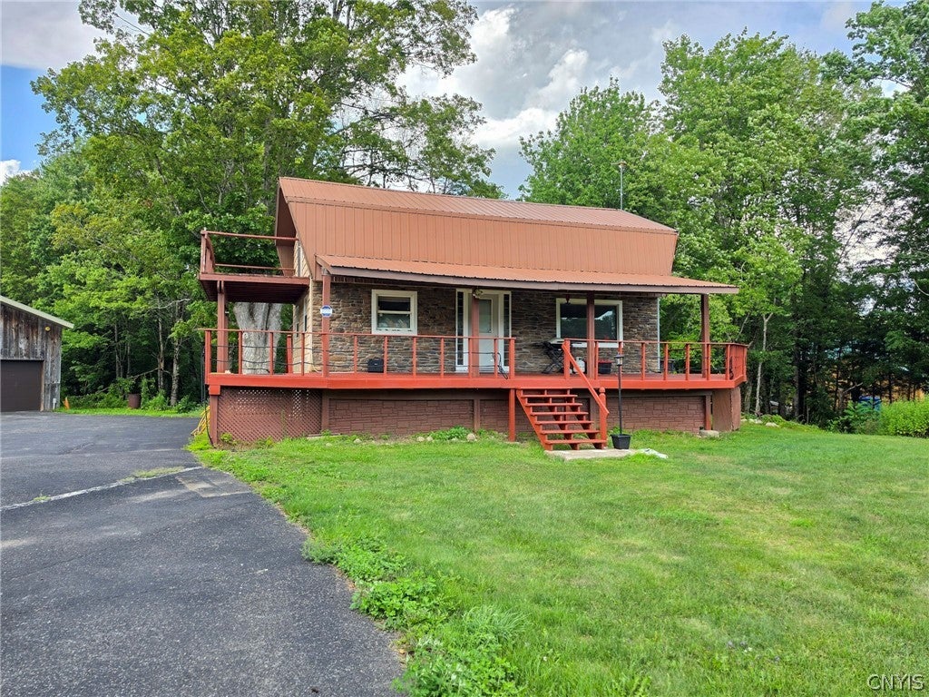 7469 Buck Hill Road