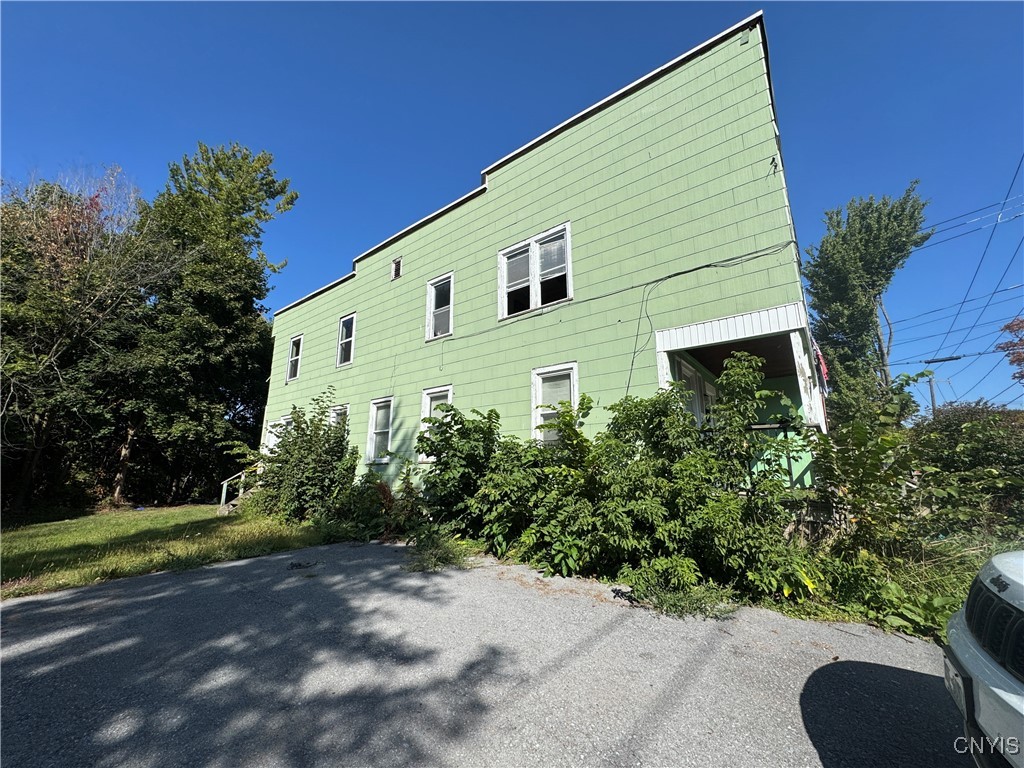 733 Alexandria Street