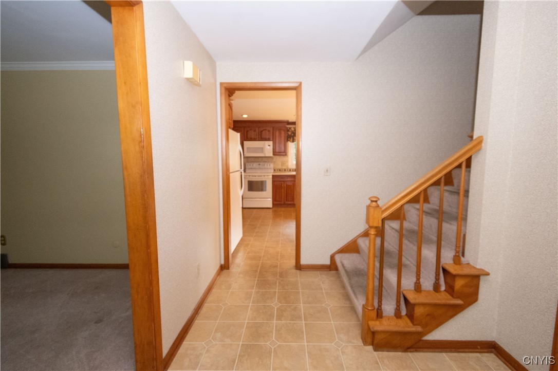 Camillus, New York 13031, United States, 4 Bedrooms Bedrooms, ,3 BathroomsBathrooms,Residential,Pending,188223