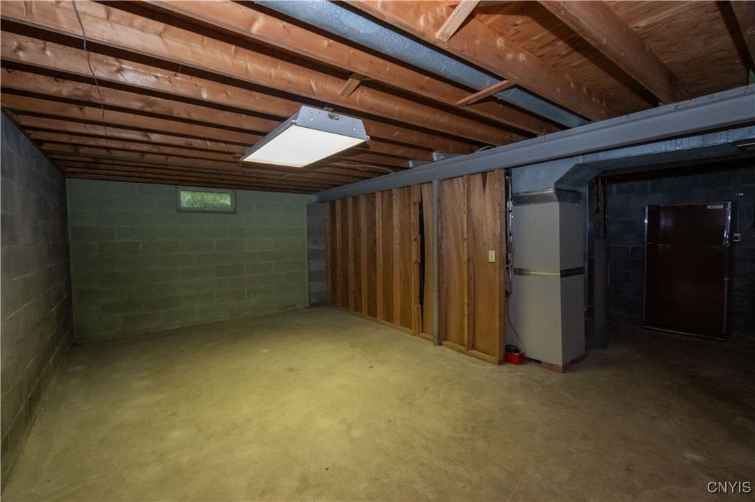 Camillus, New York 13031, United States, 4 Bedrooms Bedrooms, ,3 BathroomsBathrooms,Residential,Pending,188223