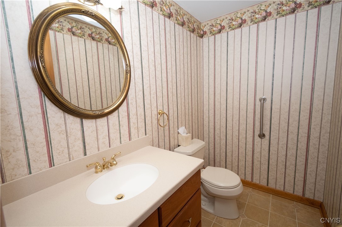 Camillus, New York 13031, United States, 4 Bedrooms Bedrooms, ,3 BathroomsBathrooms,Residential,Pending,188223