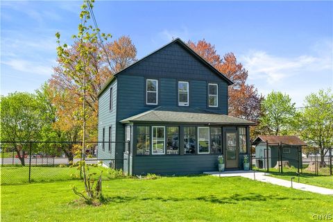 Homes For Sale - 9422 Maynard Drive<br/> Oneida County, Marcy, NY 13403