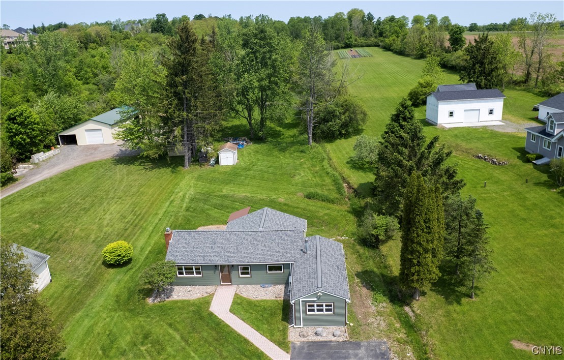3583 W Seneca Turnpike