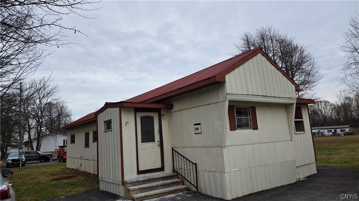 2590 County Route 176