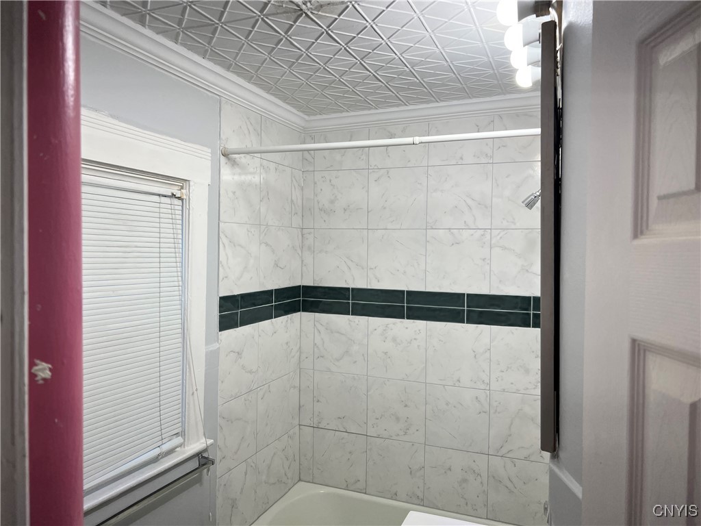 128-130 Huron Street #128, Syracuse, New York image 9