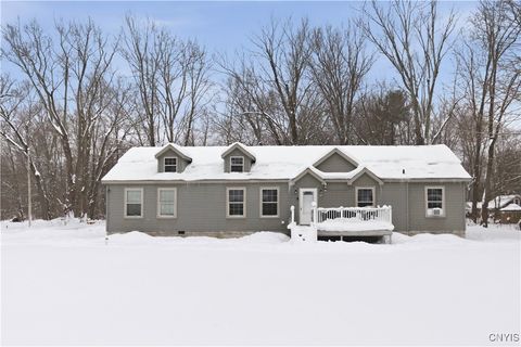 Apartment For Sale - 14 1st Avenue<br/> Oswego County, Constantia, NY 13044