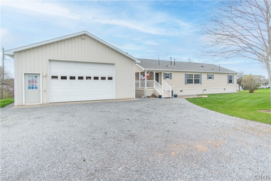 2570 Humphrey Road