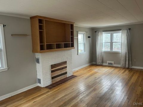 Tiny photo for 4989 Long Acre Drive, Onondaga, NY 13215 (MLS # S1655455)