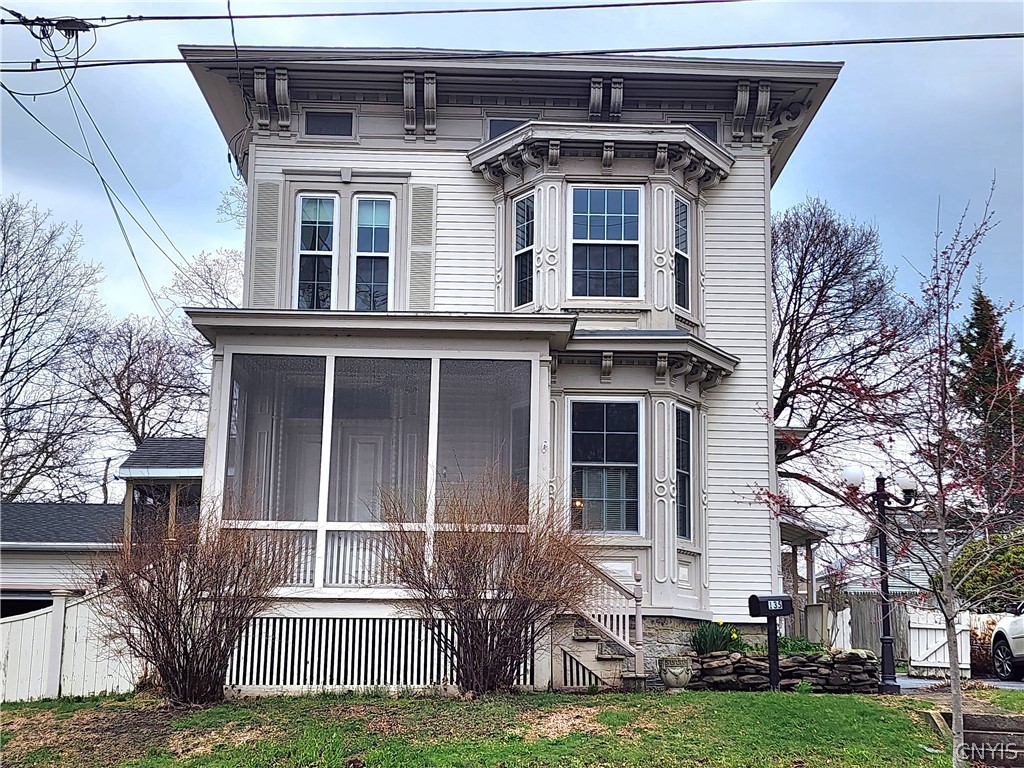 135 W Cayuga Street