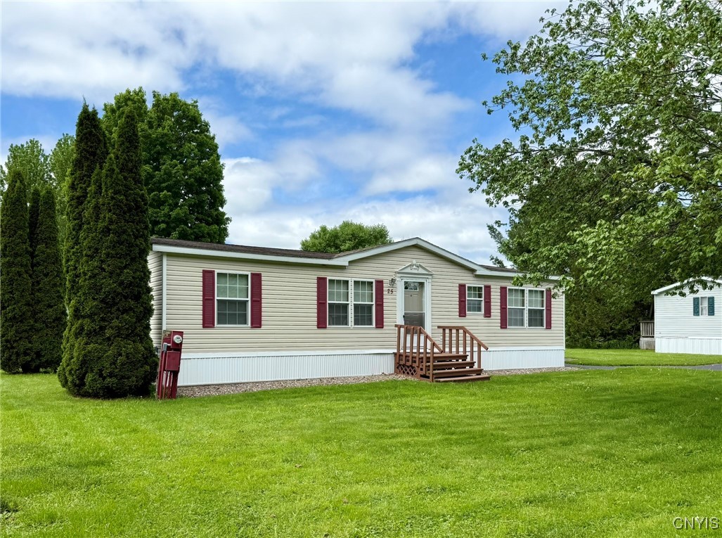 25 Noble Lane, Westmoreland, New York image 2