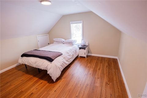 Tiny photo for 1 Paulevan Place, New Hartford, NY 13413 (MLS # S1660602)