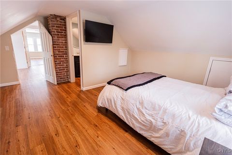 Tiny photo for 1 Paulevan Place, New Hartford, NY 13413 (MLS # S1660602)