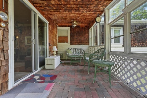 Tiny photo for 9 Donald Place, Salina, NY 13090 (MLS # S1715469)
