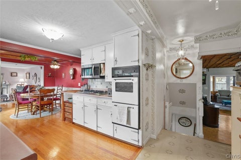 Tiny photo for 9 Donald Place, Salina, NY 13090 (MLS # S1715469)