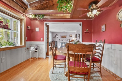 Tiny photo for 9 Donald Place, Salina, NY 13090 (MLS # S1715469)