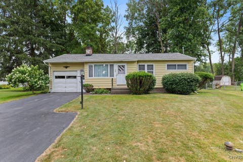 Photo for 106 Everingham Court