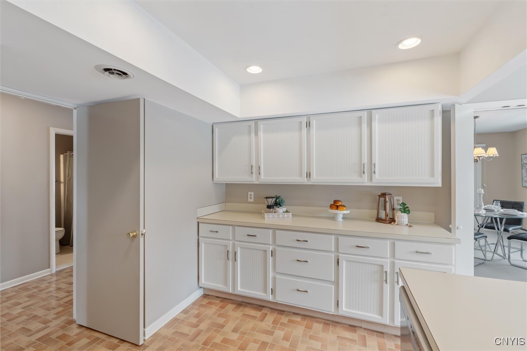 9 Jarvis Drive, Manlius, New York image 31