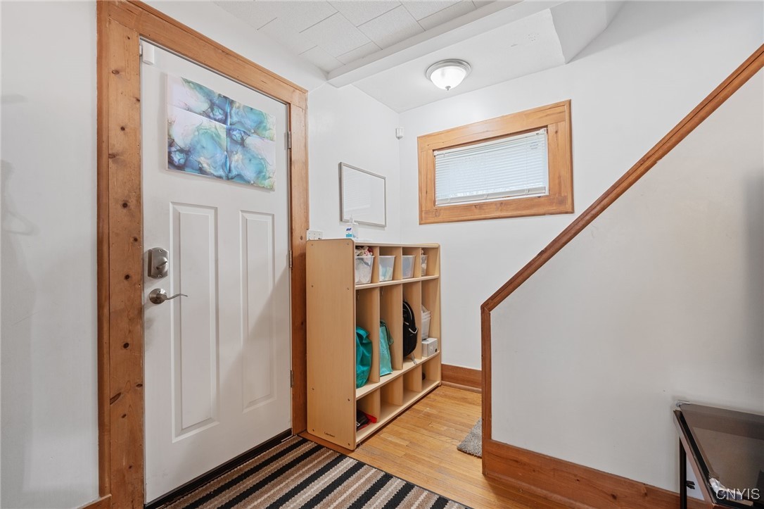 128 W Warrington Road, Syracuse, New York image 5
