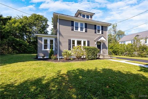 220 Redfield Avenue, Manlius, NY 13066 - #: S1648812