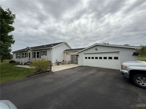 24929 Crysler Drive Calcium NY 13616
