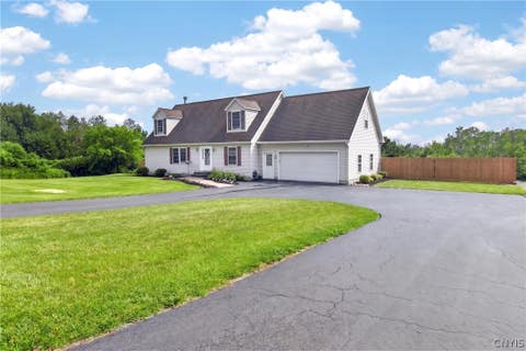 Homes For Sale - 9920 Morgan Road<br/> Oneida County, Marcy, NY 13403
