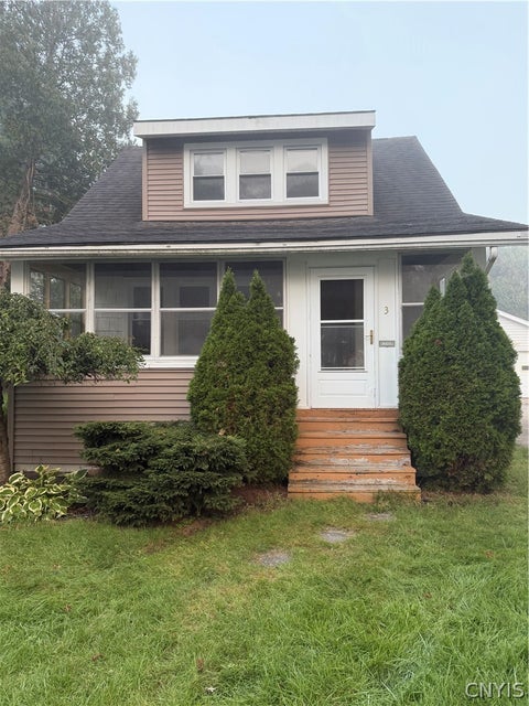 Homes For Sale - 3 Dodd Street St<br/> Whitestown, NY 13492