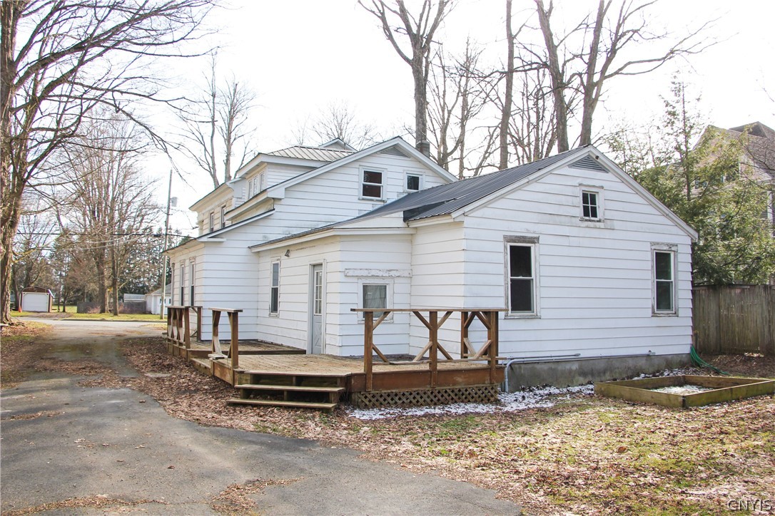 28 W Main Street