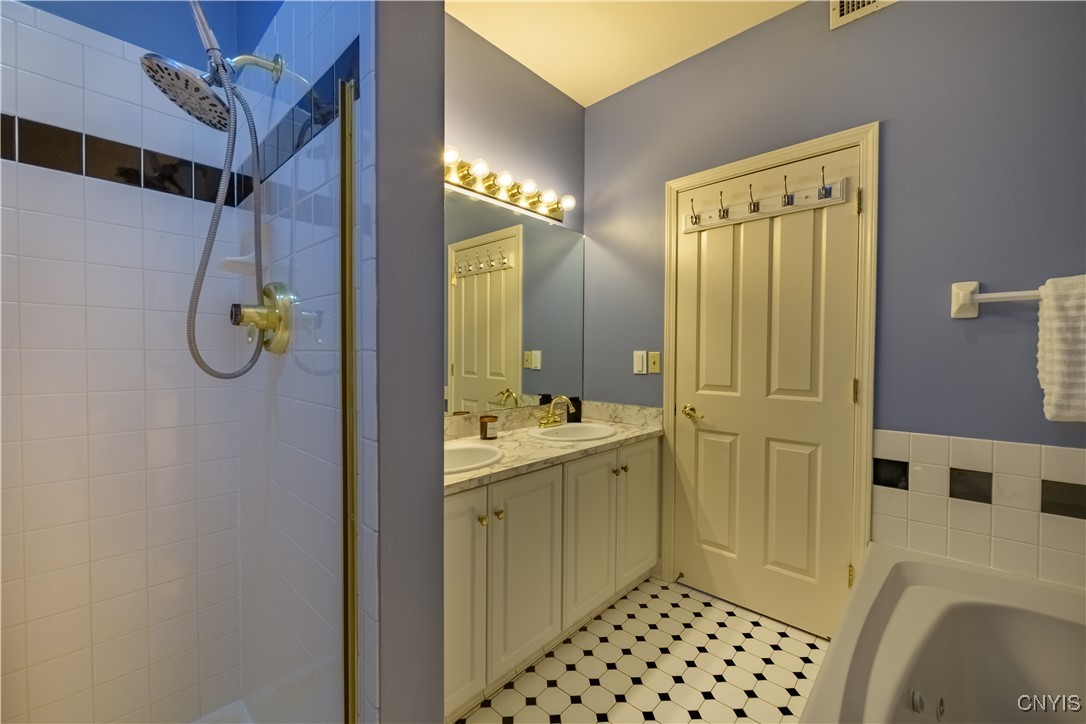 526 Plum Street #408, Syracuse, New York image 32