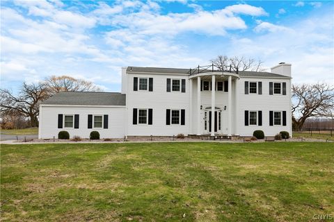 621 Deerfield Drive Oneida NY 13421