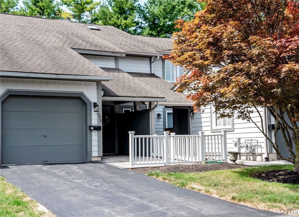 498 Summerhaven Drive N