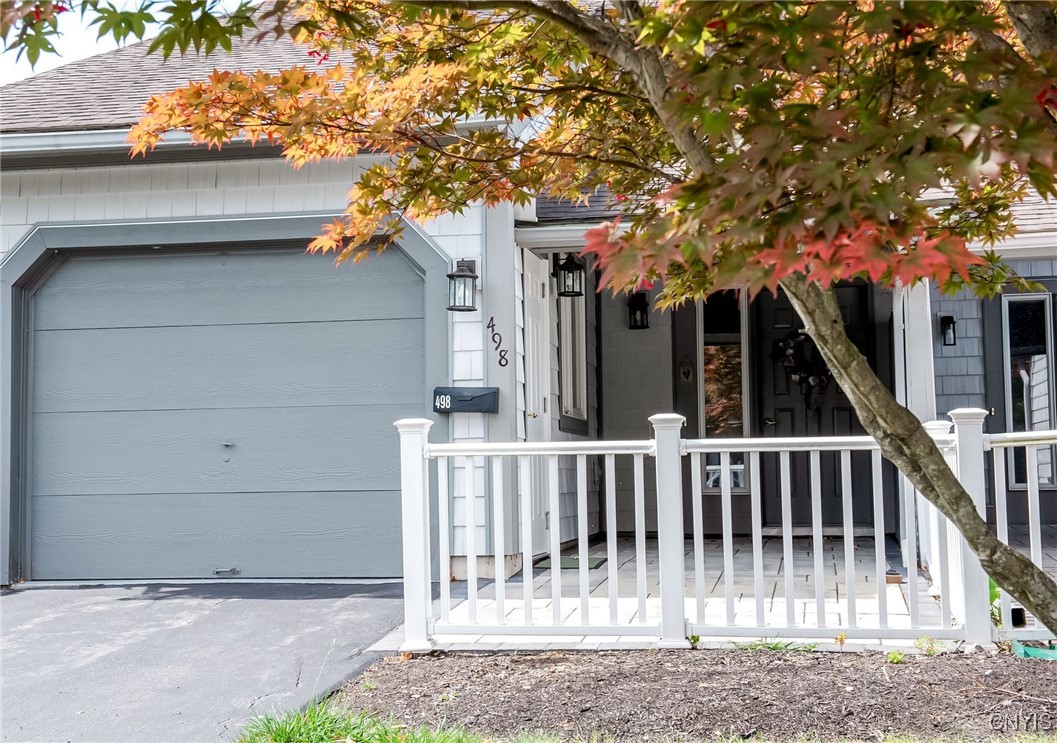 498 Summerhaven Drive N