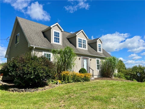 Photo of 2615 Carson Road, Virgil, NY 13045 (MLS # S1716654)