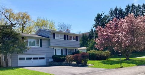 107 Rosewell Meadow DeWitt NY 13214