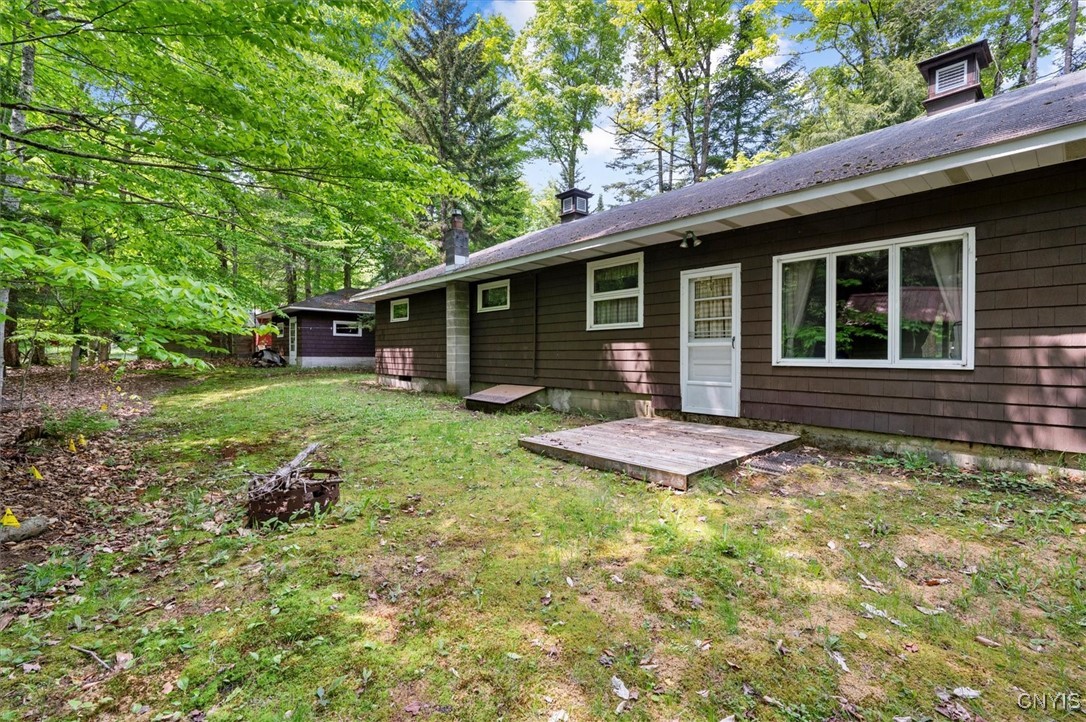 142 Lakeview Drive