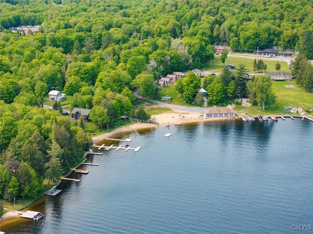 142 Lakeview Drive