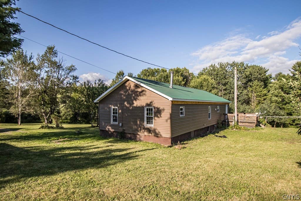 Photo of 2455 Hatch Lake Road, Nelson, NY 13334 (MLS # S1704664)