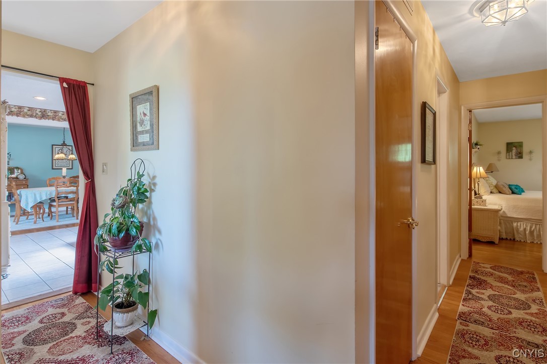 400 Hillsboro Parkway, Syracuse, New York image 21