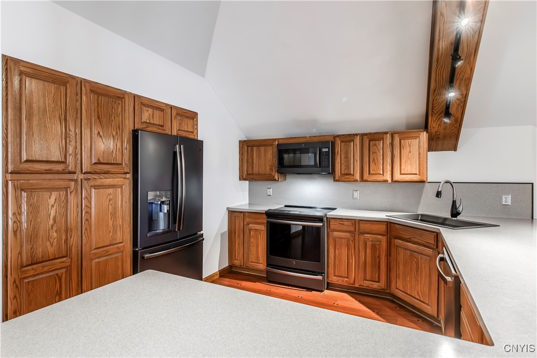 10 Foery Drive #407, Utica, New York image 32