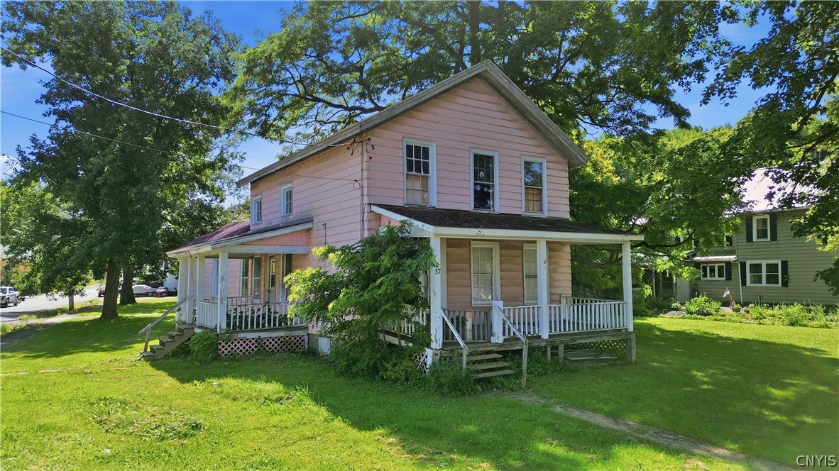 37 Lake Street